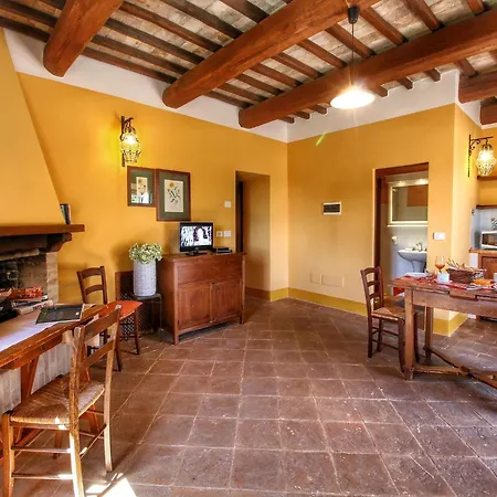 Picturesque Holiday In With Pool Holiday home