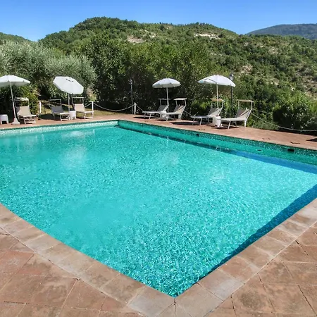 Picturesque Holiday In With Pool Holiday home