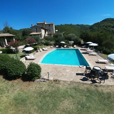 Picturesque Holiday In With Pool Holiday home Assisi