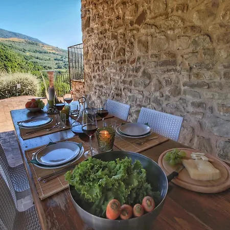 Holiday home Picturesque Holiday In With Pool Assisi