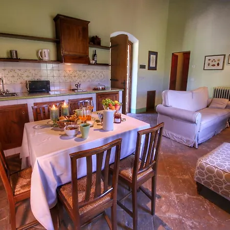 Picturesque Holiday In With Pool Holiday home *