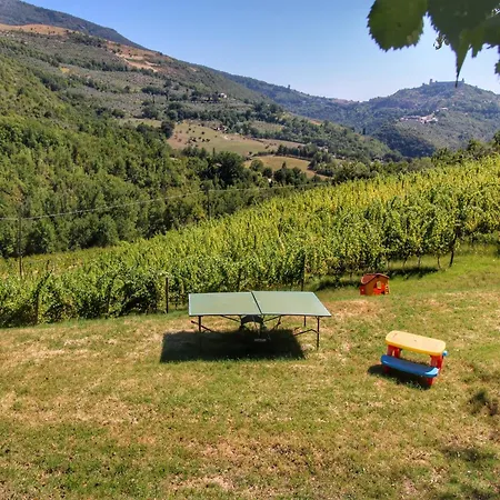 Дом отдыха Picturesque In With Pool
